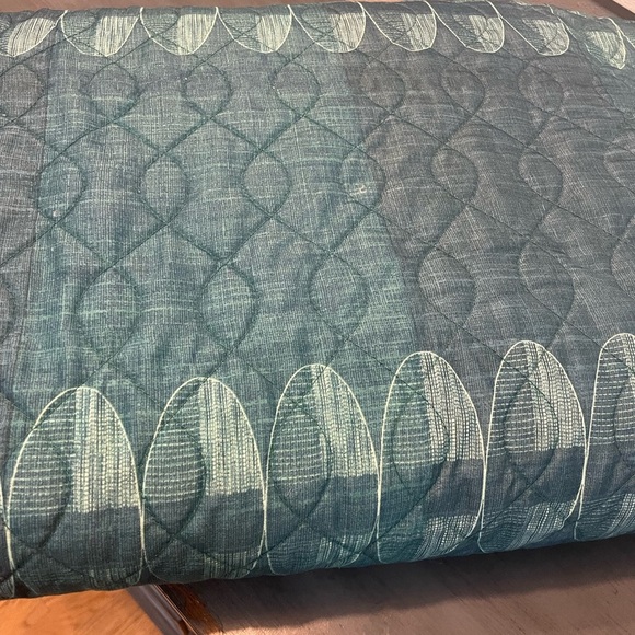 OPALHOUSE Jungalow Teal Design Colored Double Sided Quilted Blanket - Picture 4 of 14